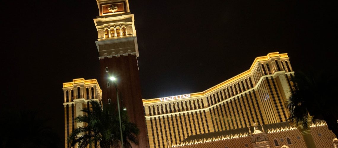 Le bénéfice de l'opérateur de jeu à Macao Sands chute de 13 % au 2ème trimestre.