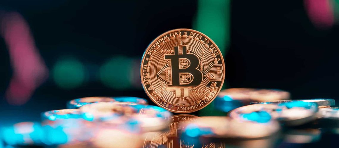 Le Bitcoin atteint un nouveau record historique de plus de 112 000 dollars.
