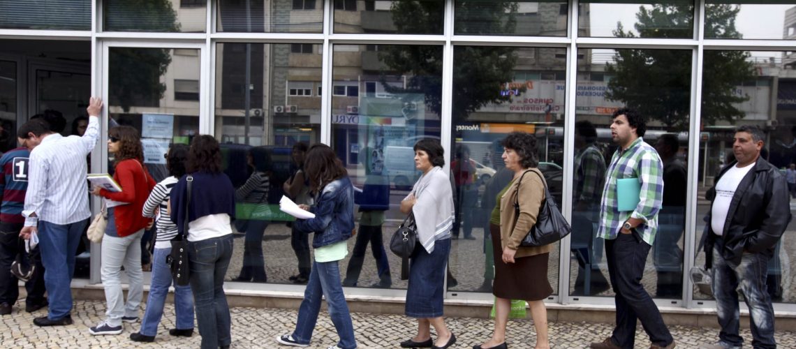 Le chômage recule de 3,8 % en juin et atteint son niveau le plus bas en presque 2 ans.