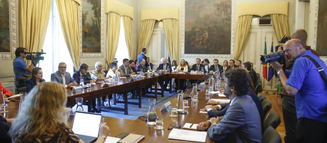 Le gouvernement se réunit aujourd'hui avec les partenaires sociaux avec la loi sur le travail à l'ordre du jour.