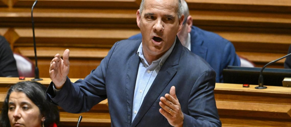 Le PCP appelle à l'unité pour combattre le "chemin désastreux" que le pays emprunte.