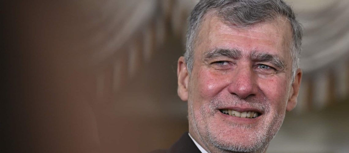 "Le président doit être le champion des problèmes que les Portugais ressentent."