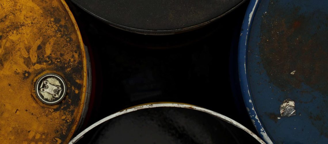 Le prix du Brent pour livraison en août baisse de 7,18 % à 71,48 dollars.
