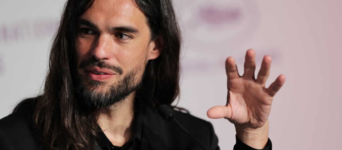 Le réalisateur Óliver Laxe fait des films "extrêmes" à la recherche de l'introspection.