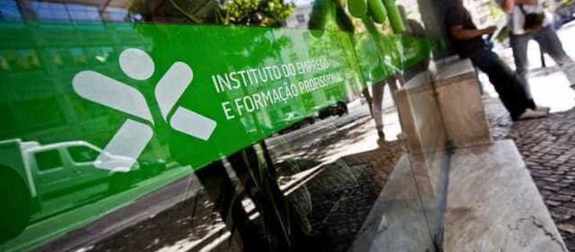Le taux de chômage dans la zone euro recule à 6,2 % en avril.