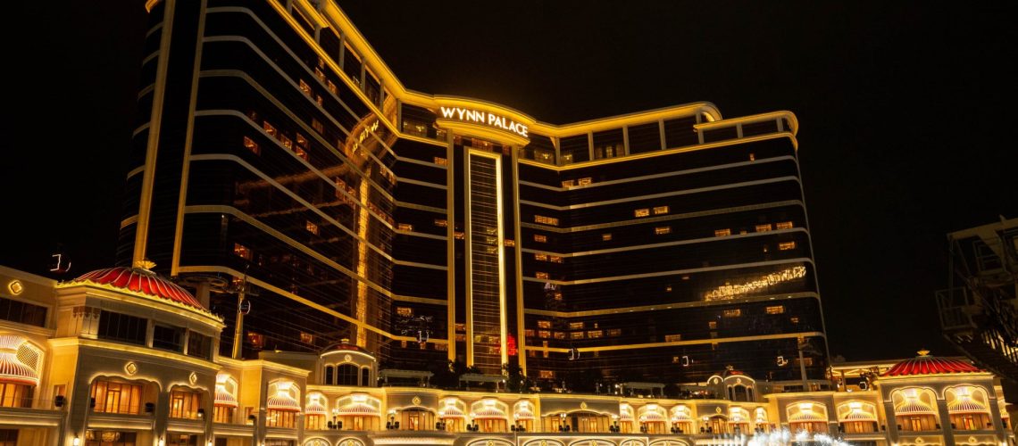 Les bénéfices de l'opérateur de jeux Wynn Macau chutent de plus de 20 % au deuxième trimestre.