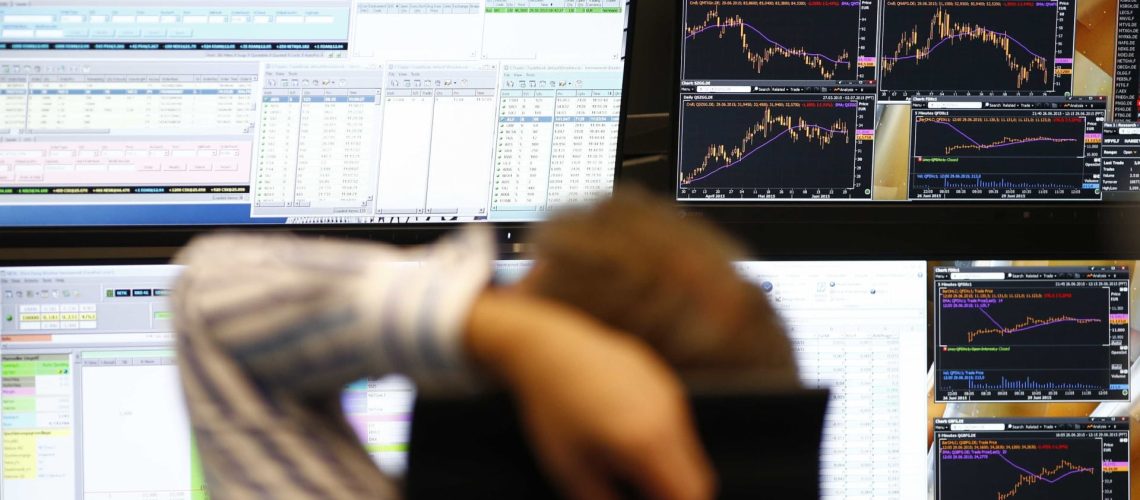 Les bourses européennes sont mitigées. L'accent est mis sur le sommet de l'OTAN à La Haye.