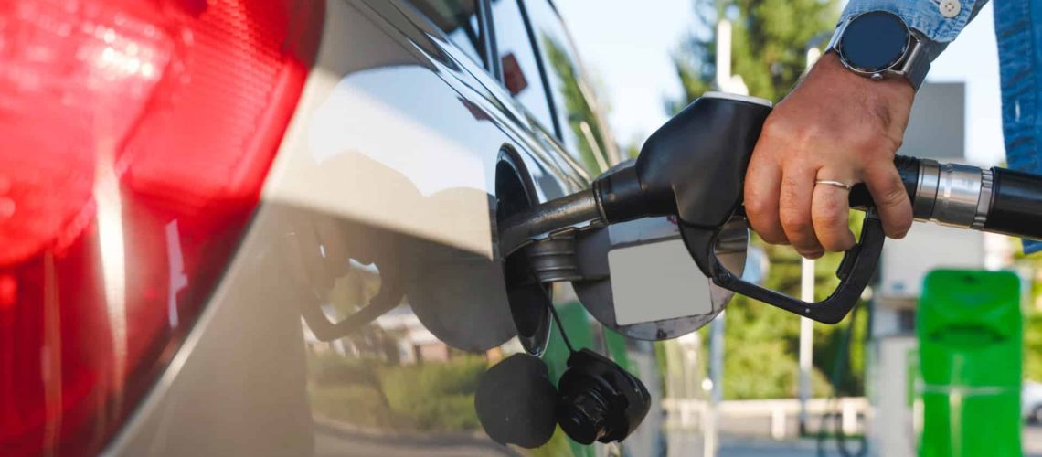 Les carburants deviennent plus chers aujourd'hui, mais suivez ce conseil pour économiser.