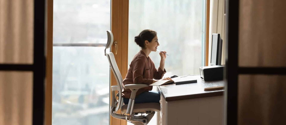 Les employeurs insistent sur la fin des restrictions à la sous-traitance. Syndicats contre.