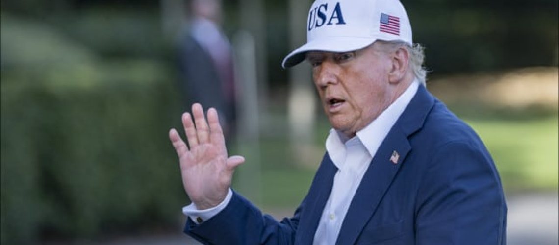 Les États-Unis et l'UE parviennent à un accord. Trump impose des tarifs de 15 % à l'Union européenne.