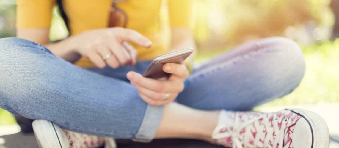 Les jeunes consacrent seulement 30 minutes par jour à consulter les actualités.