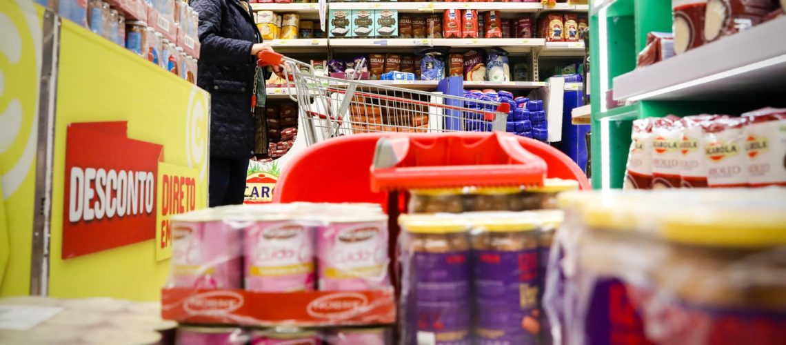 Les ventes dans le commerce augmentent de 3,3 au 2e trimestre.