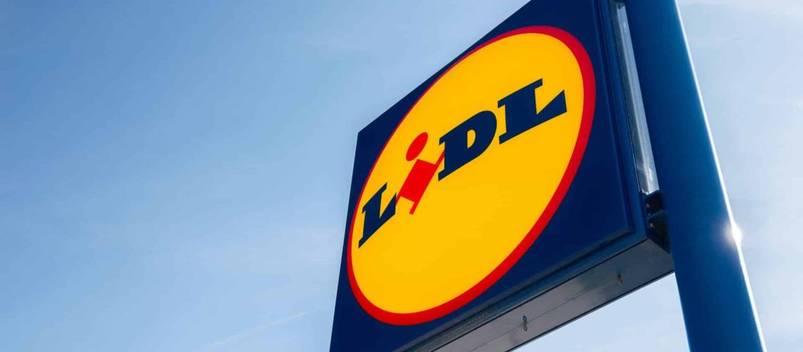 Lidl crée et maintient environ 90 000 emplois en 30 ans au Portugal.