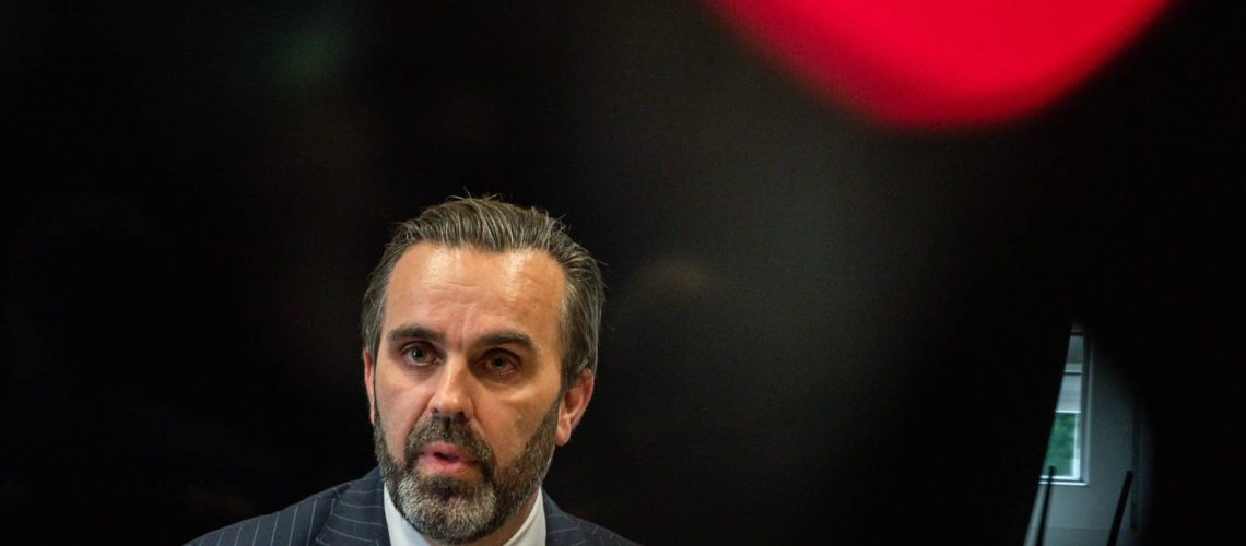 L'Ordre des Médecins "exige une intervention immédiate" en obstétrique à Aveiro.