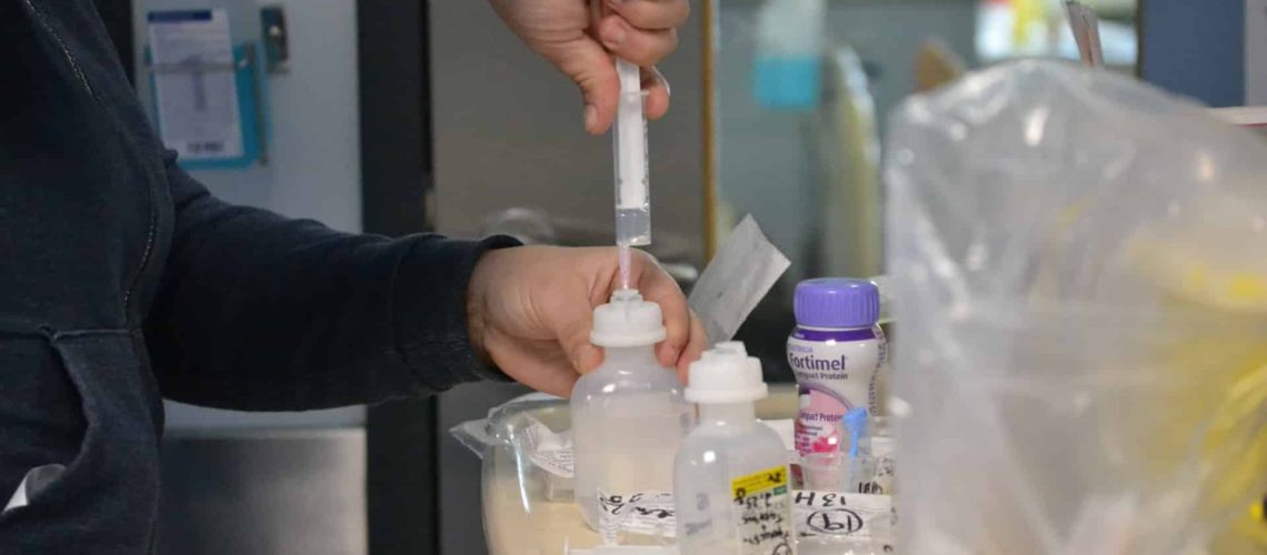 L'UE déclare que 90 % des étudiants ont terminé leur master en sciences infirmières sans redoubler.
