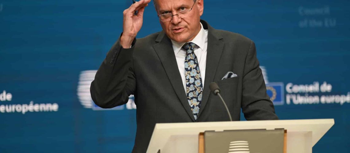L'UE salue la limite des tarifs de 15 % des États-Unis pour la "stabilité de l'économie".