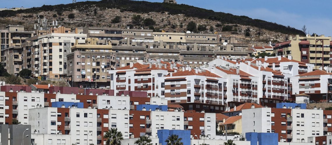 Mais 80 % des nouveaux crédits immobiliers de 2024 seront contractés à taux mixte.