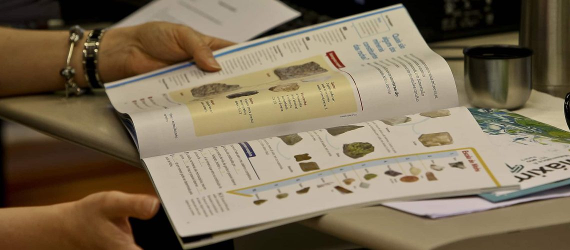 Manuels scolaires gratuits accessibles à partir d'aujourd'hui. Comment demander ?