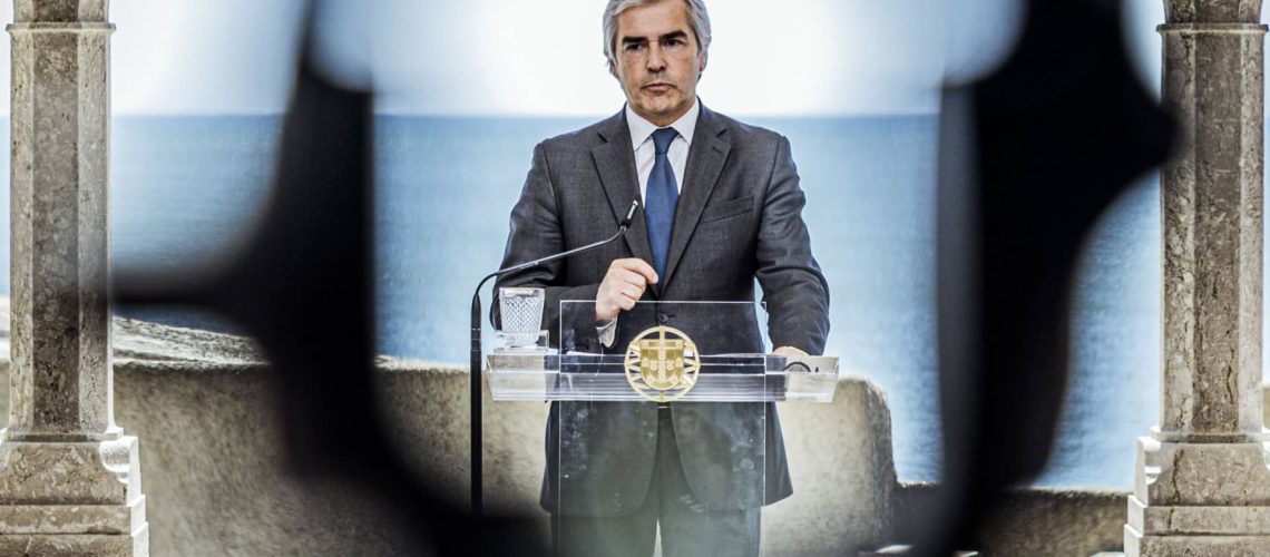 Melo admet que l'État doit investir dans les héliports pour les urgences.