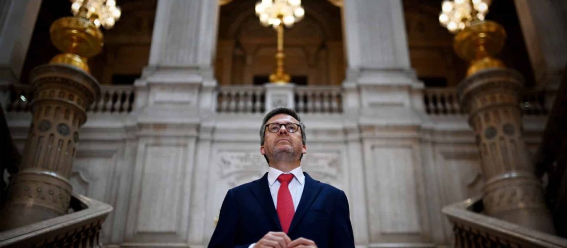 Moedas se représente à la mairie de Lisbonne. "J'ai encore beaucoup à donner"