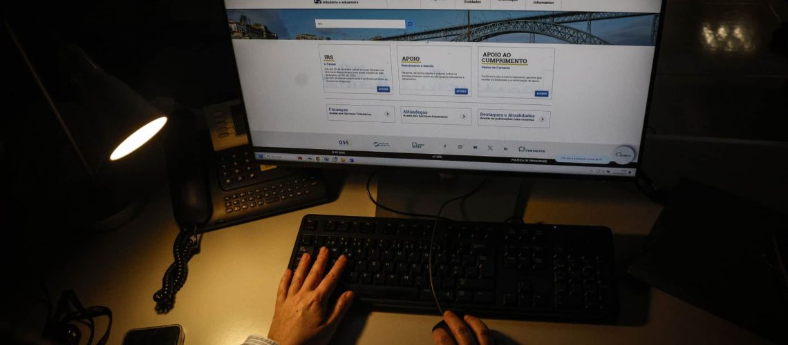 Moins d'IRS en 2 mois ? Oui, mais vous recevrez moins en 2026 (ou payerez plus)