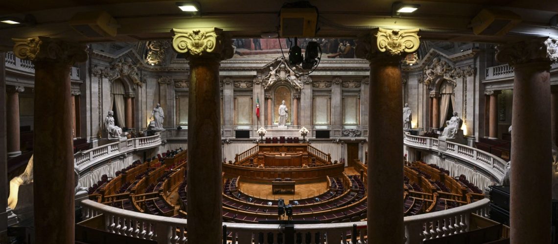 Pétition pour que le Portugal reconnaisse la Palestine déposée au Parlement