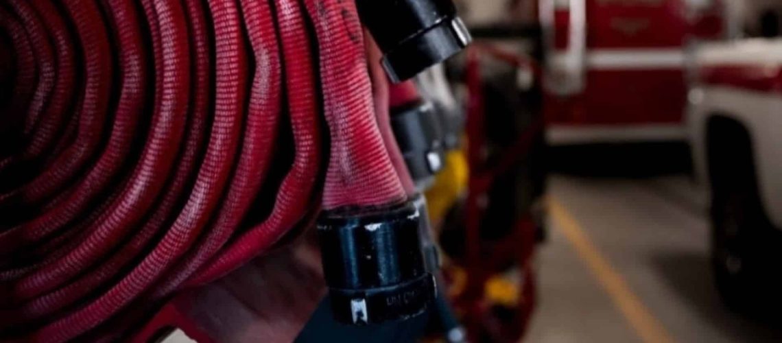 Quatre pompiers blessés dans la lutte contre le feu à Ponte da Barca