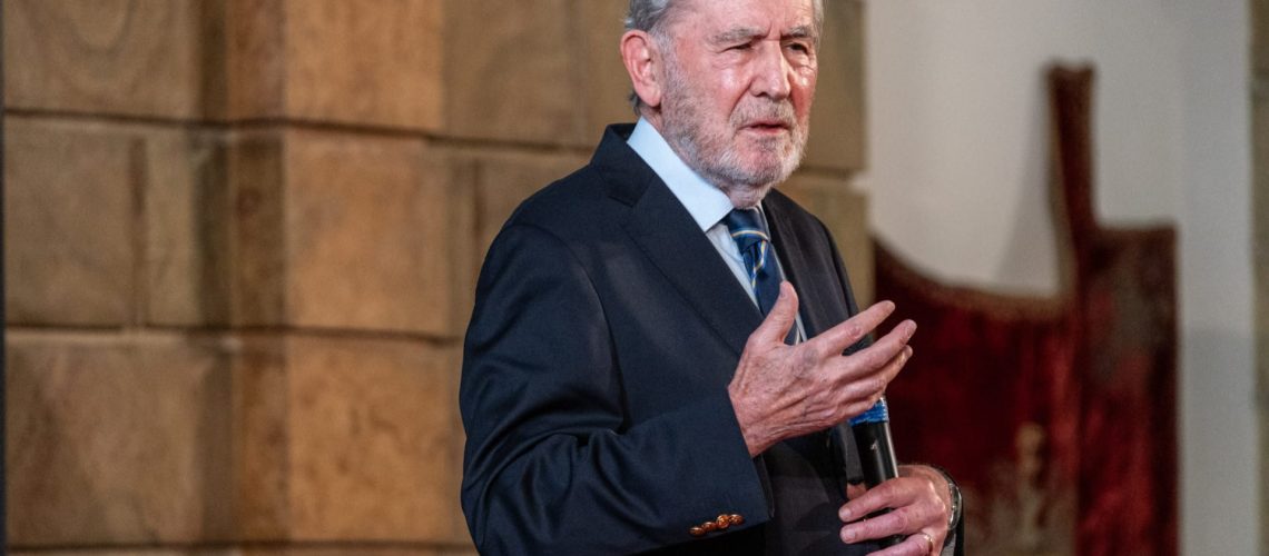 Ramalho Eanes a un accident de la route à Alcácer do Sal