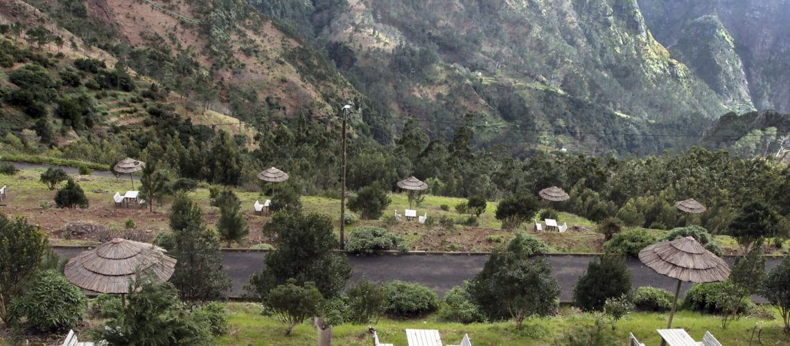 Régions montagneuses de Madère sous alerte orange en raison du temps chaud.
