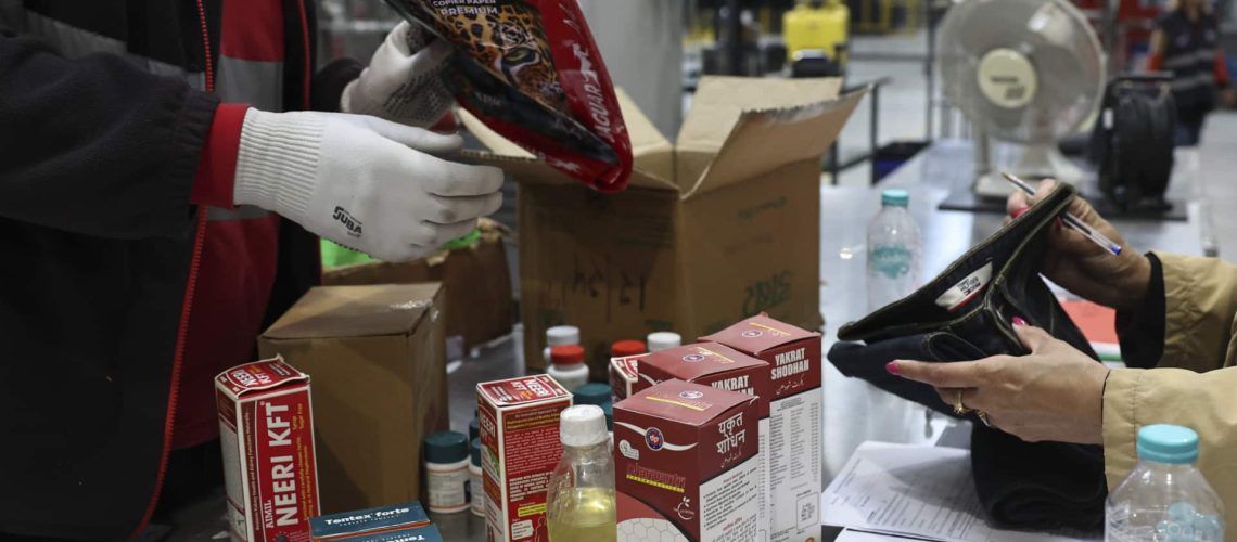 Saisies d'environ 30 000 unités de médicaments illégaux au Portugal
