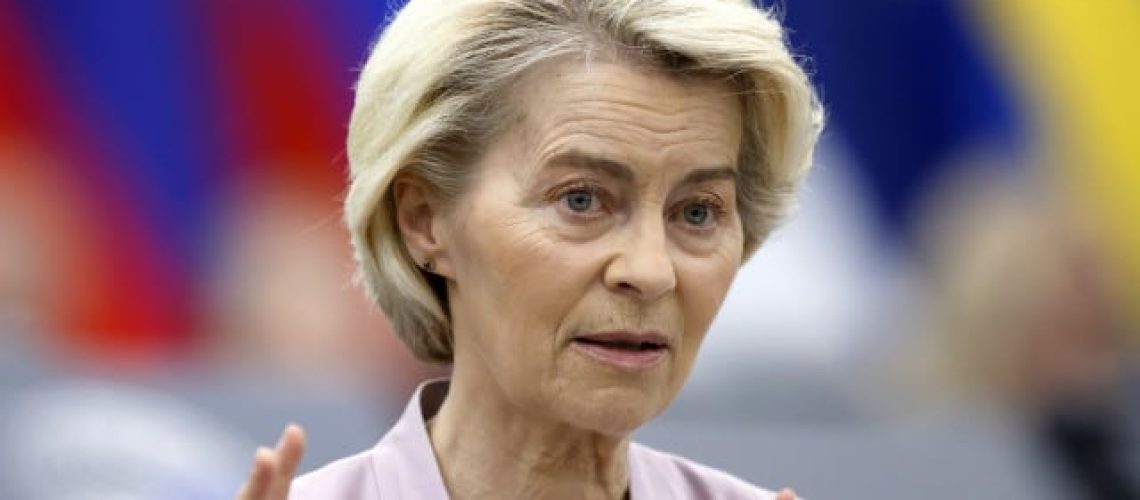 Tarifs? "Nous attendons, sans exclure aucune option et en coordination avec l'UE"