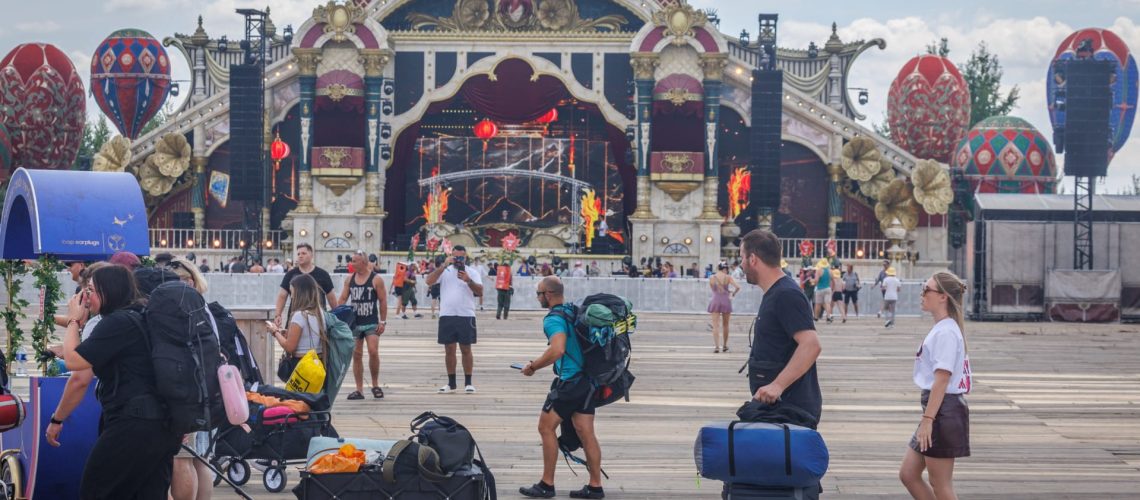 Tomorrowland ; Des centaines de Portugais soutiennent le DJ Diego Miranda