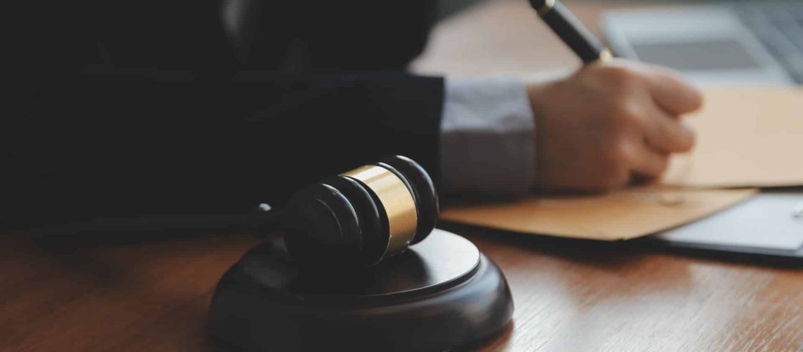 Un homme suspecté de vol de voiture s'est enfui du tribunal d'Esposende.