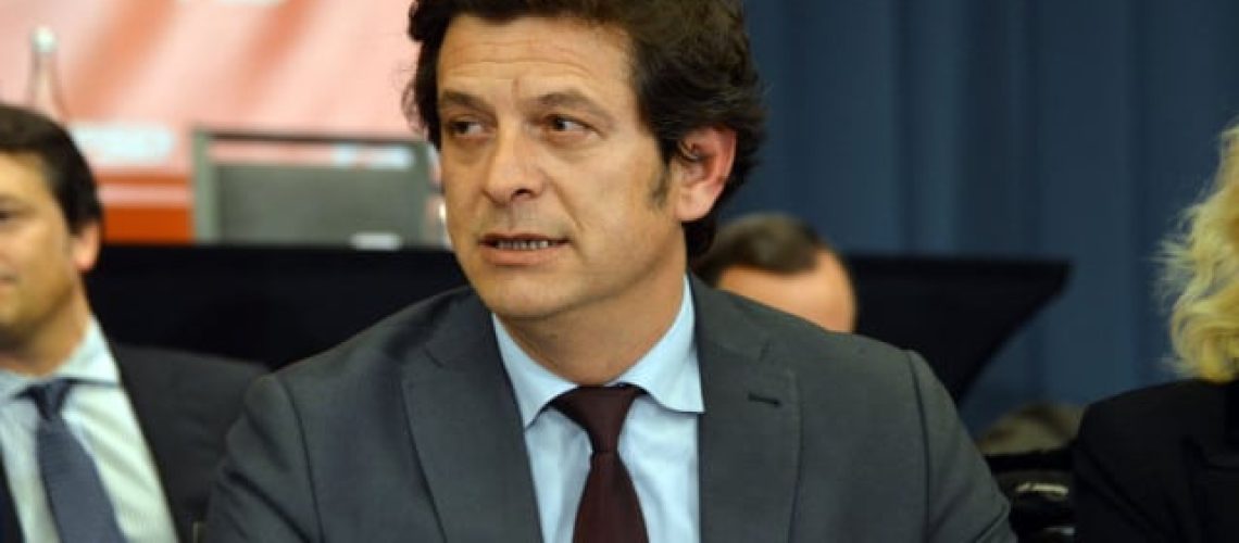 Un par un, qui va gouverner le Portugal ? Tous les noms, ministère par ministère.