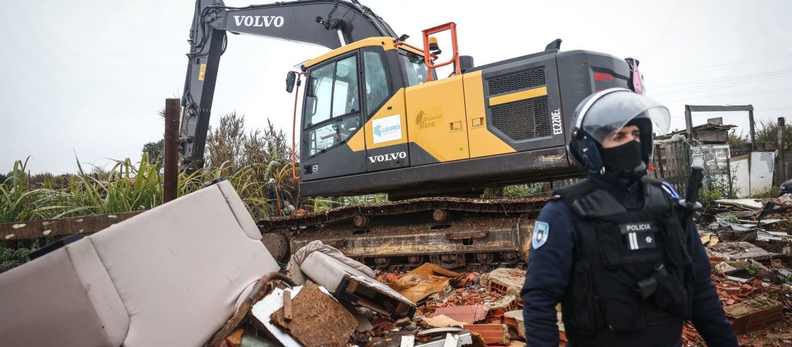 Vida Justa dénonce la démolition de 80 habitations à Loures et Amadora