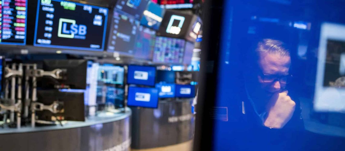 Wall Street clôture en hausse stimulée par l'emploi aux États-Unis.