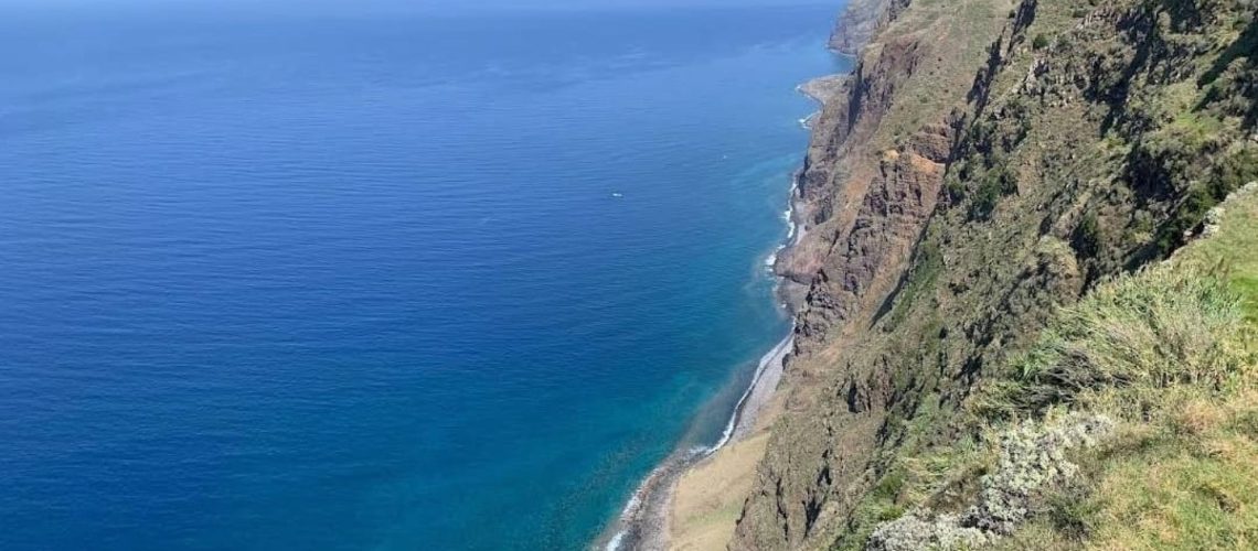 Zones montagneuses de Madère sous avertissement jaune de chaleur jusqu'à jeudi.